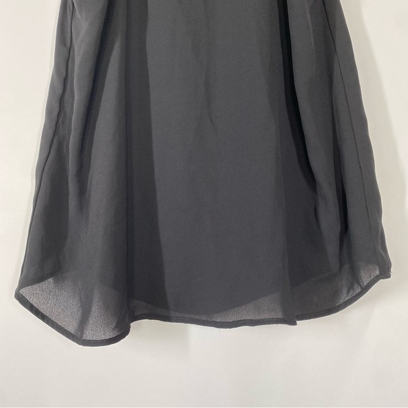 Krisa Black Draped Neck Sleeveless Top. Size XS - Picture 6 of 13